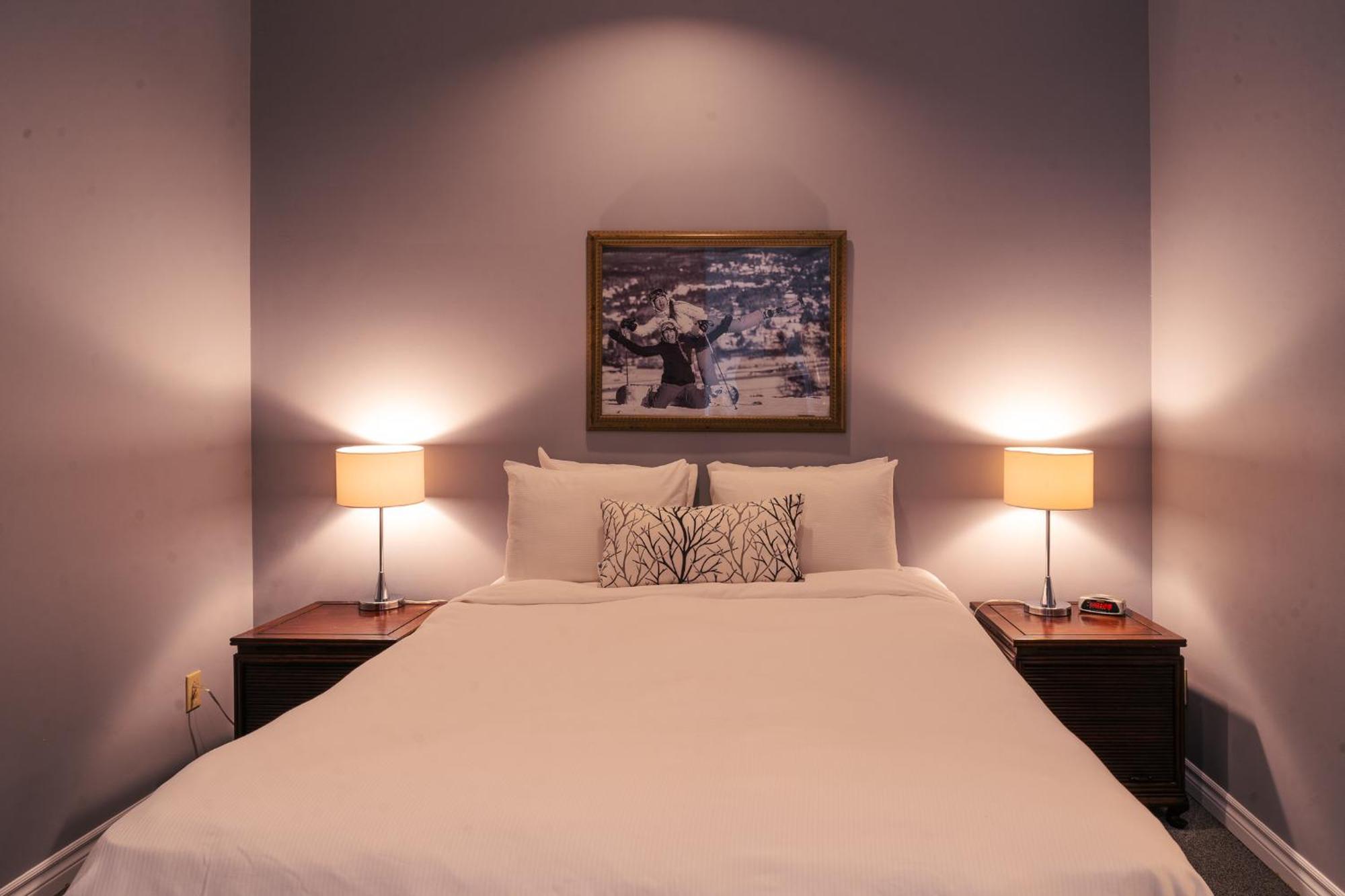 Mont Blanc Hotel & Condos Saint-Faustin Room photo